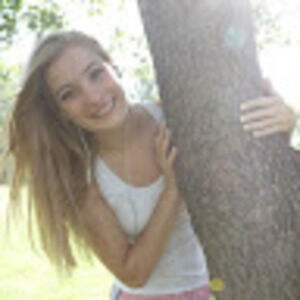 Meet your Posher, Marissa